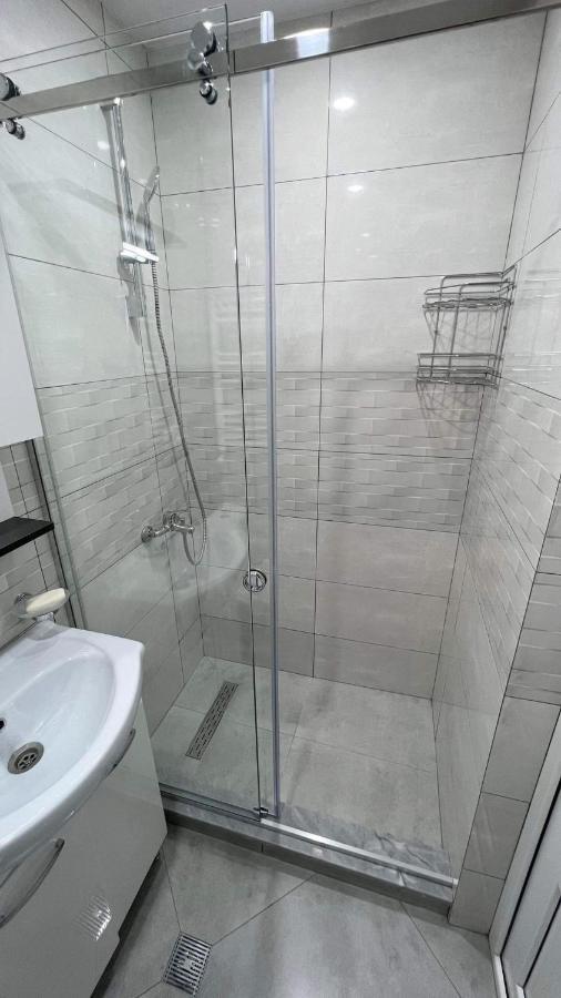 Big Three Apartments In Avlabari, Old Tbilisi Zewnętrze zdjęcie